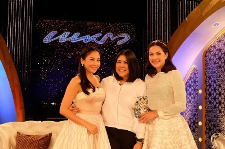 ทีวีไกด์: รายการ "แพรว" พูดคุยเรื่องราวเฉียดตายและความแสบซนของแฝดสองคู่ ของสามเซเลบริตี้สาวสวย