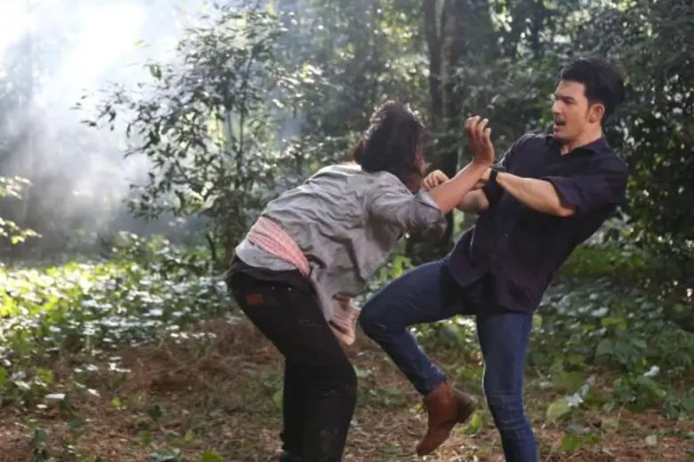 อั้ม-อธิชาติ ทุ่มสุดตัว.....โชว์บู๊หนักจัดเต็ม ละครดราม่า-โรแมนติก “แรงตะวัน”