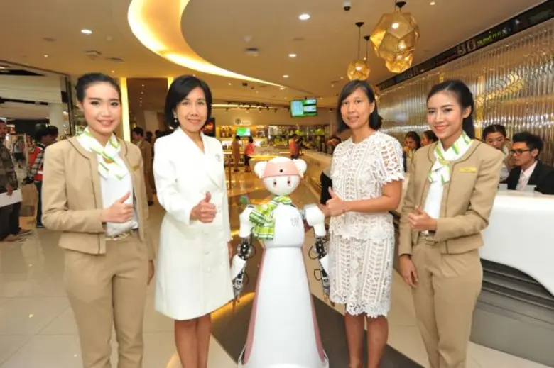 คุณบุษยา สถิรพิพัฒน์กุล รองกรรมการผู้อำนว...