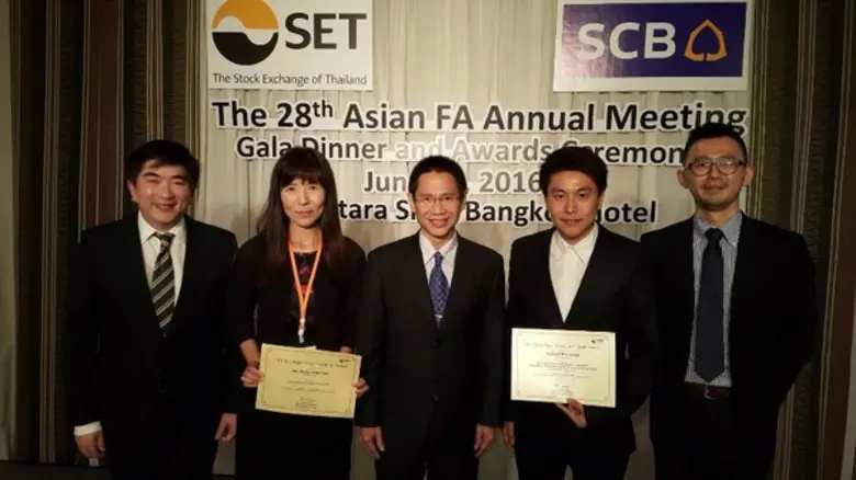 ผศ.ดร.สันติ กีระนันทน์ รองผู้จัดการตลาดหล...