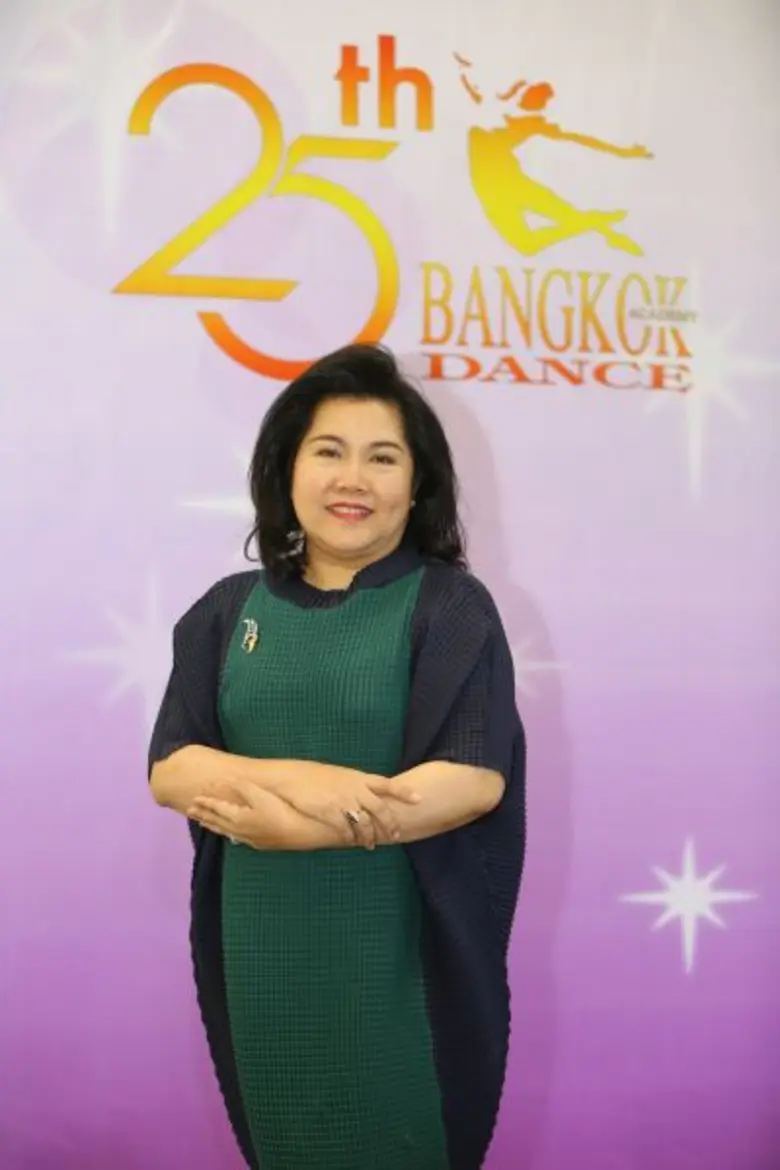 ครูต้อย วัลลภา ปัจฉิมสวัสดิ์ หัวเรือใหญ่จ...