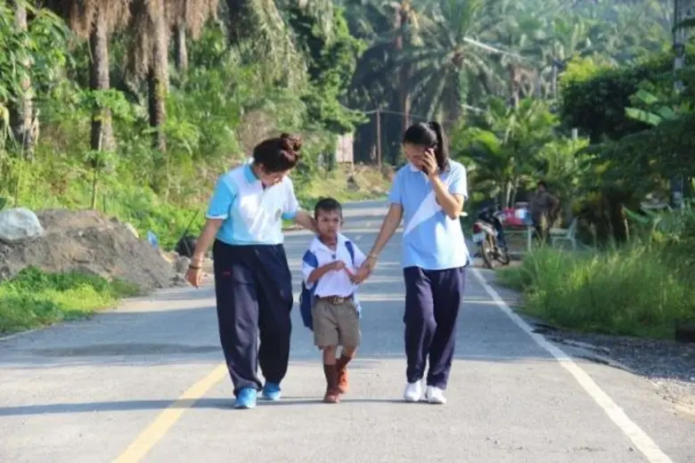 โครงการครูเพื่อศิษย์ ปลุกจิตวิญญาณนักศึกษาครู