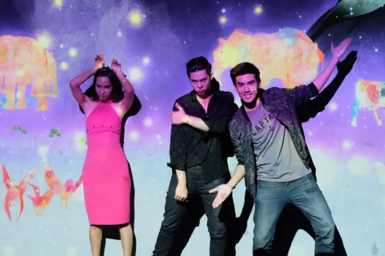 ทีวีไกด์: รายการ “เปรี้ยวปาก เช็คอิน” “พีช พชร ” ทุบกระปุกทำธุรกิจแรกด้วยตัวเอง ภูมิใจพาเปรี้ยวปากเช็คอินร้าน Potato Conner  เผย “ออม สุชาร์” น่ารักสนิทคลิกกันง่ายไซด์มินิ