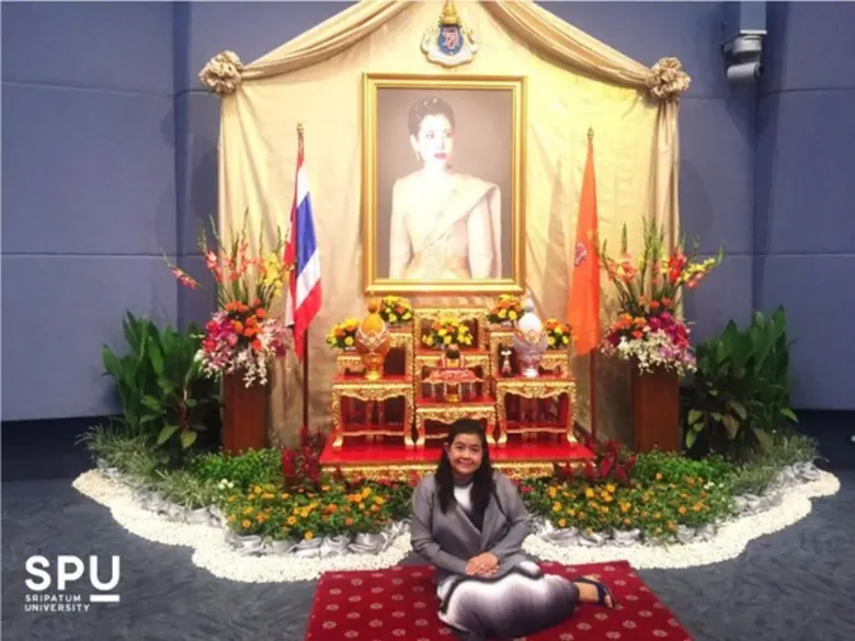 อาจารย์เปรมจิต เสาวคนธ์ รองอธิการบดีมหาวิ...