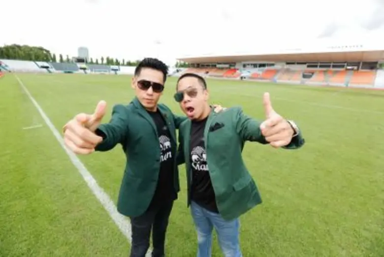 ดีเจภูมิ และ ดีเจเพชรจ้า คู่ซี้ที่ไม่ใช่แ...