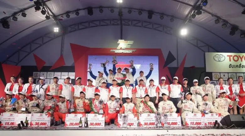 โตโยต้า มอเตอร์สปอร์ต 2016 เปิดฤดูกาลแข่งขันสุดเร้าใจ “ธนวัฒน์” มาแรง ขึ้นโพเดี่ยมคว้าแชมป์ไฮลักซ์ รีโว่ วันเมคเรซ ประเดิมสนามแรกภูเก็ต