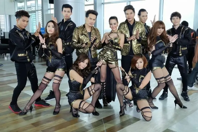 ชั่วโมงนี้คงไม่มีใครเถียงความแรง และ Hot ...