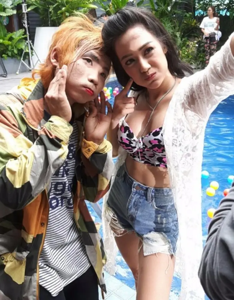 เบียร์ วีมิวสิคออกตัวแรงปลื้ม เทพพิทักษ์ แอสละ ส่งทีมงานควานหา รับบท พระเอก Mv ในเพลง "แฟนหล่อขอแชร์"