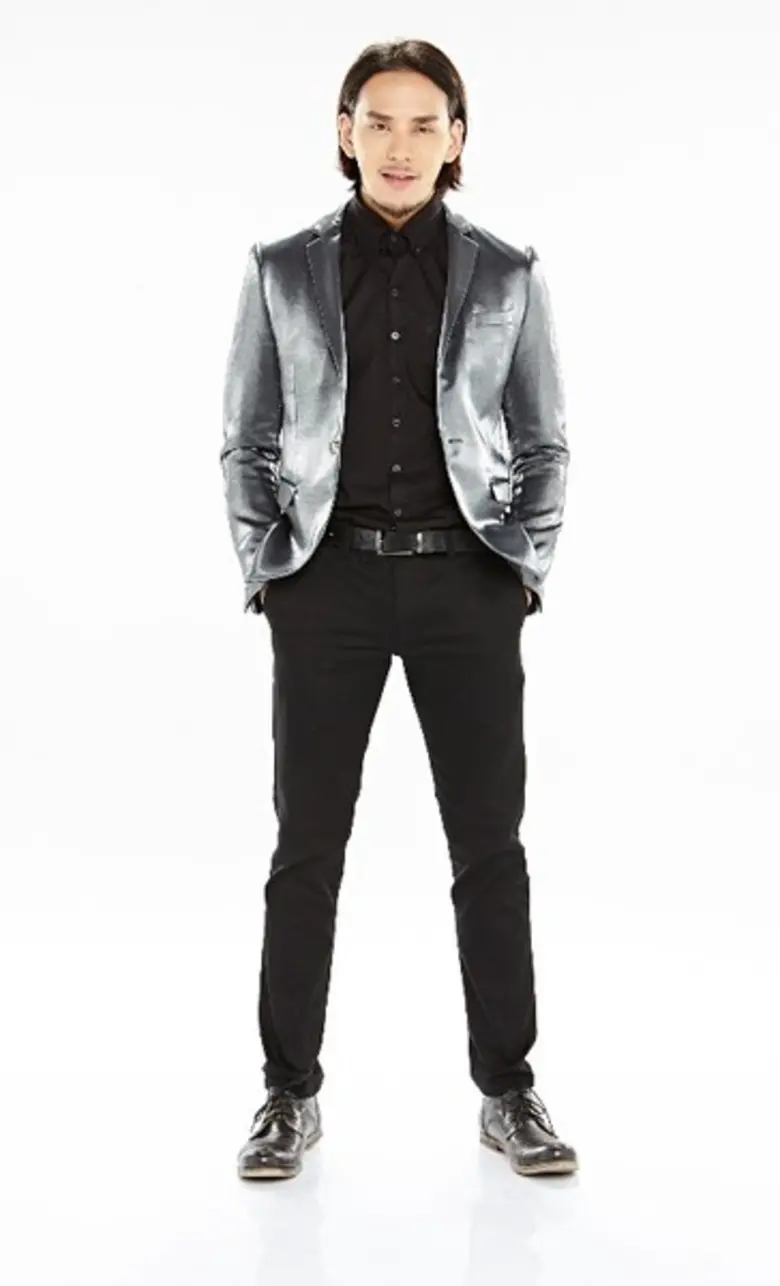 แทค ภรัณยู ชวนดู เดย์ ยัง โชว์ สุข สนุก อิ่มบุญ ในแคมเปญ “ให้...ไม่จำกัดเพศ ให้...ไม่จำกัดภพ” เพราะ 'ศพ...พูดไม่ได้’