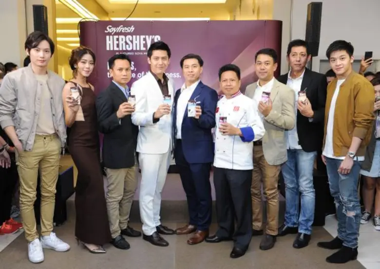 คุณจิราวัฒน์ ตั้งกิจชัยวัฒน์ (วีร์) ผู้จัดการฝ่ายพั...