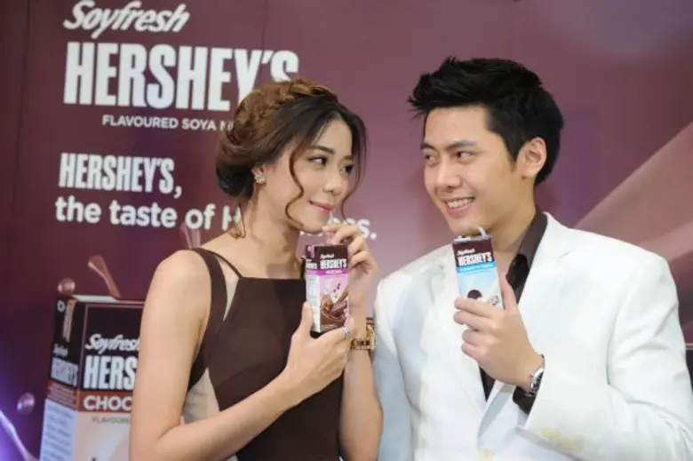 หน้าตาผิวพรรณ รวมทั้งหุ่นดีขนาดนี้ เป็นเพราะเลือกดื...