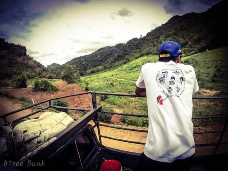 Tree Bank กลุ่มสามเหลี่ยมสร้างสรรค์ อาสาปลูกป่า ณ.วัดถ้ำเขาวง จ.อุทัยธานี