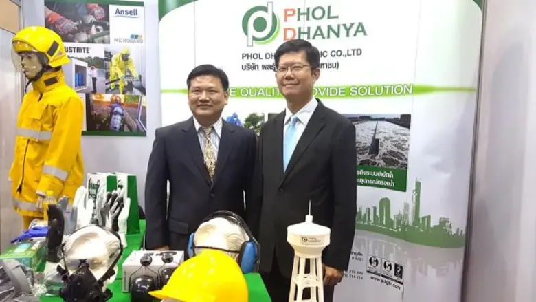 คุณบุญชัย สุวรรณวุฒิวัฒน์ ประธานเจ้าหน้าท...