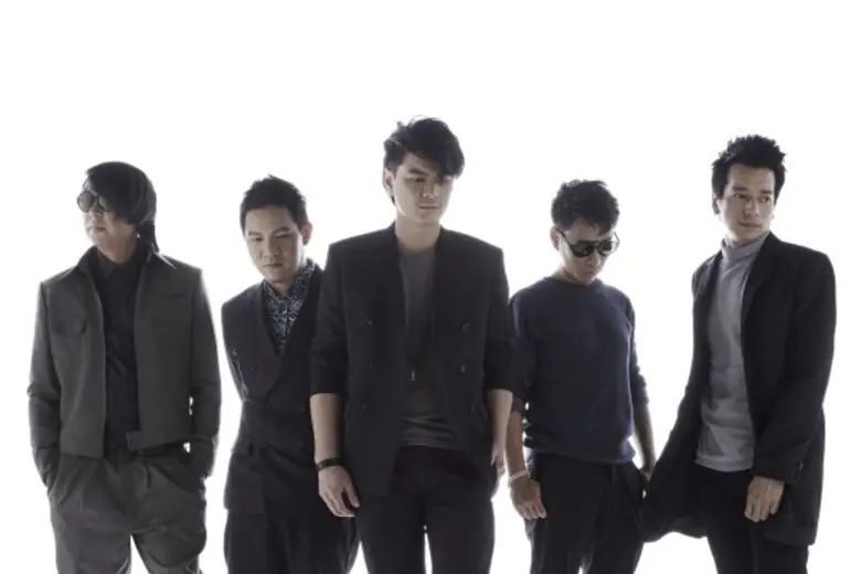 กลับมาอีกครั้งหลังจากเว้นระยะมานานพาเหล่า...