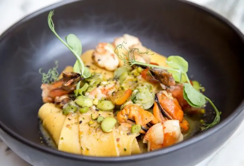 เชิญชวนลูกค้าทุกท่านมาอิ่มอร่อยกับโปรโมชั...