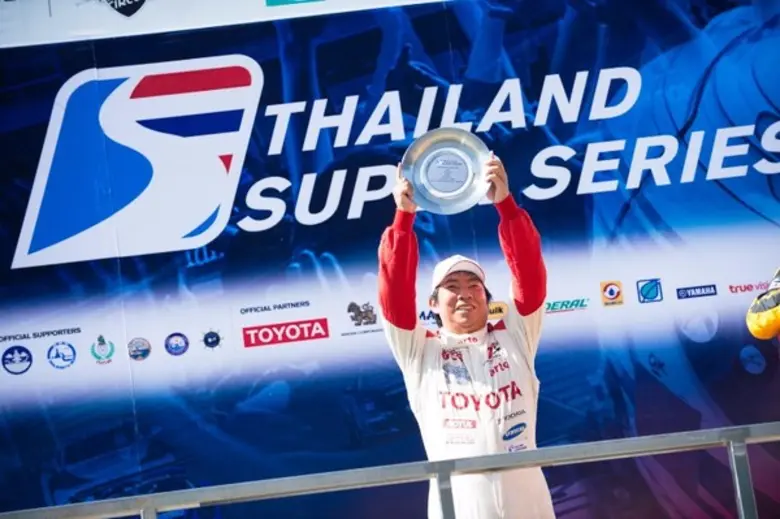 โตโยต้า ทีมไทยแลนด์ เร็ว แรง หยุดไม่อยู่ “แมน-ณัฐพงษ์ ห่อทองคำ” คว้าอันดับ1 รับดับเบิลแชมป์รุ่น Thailand Super Car GTM