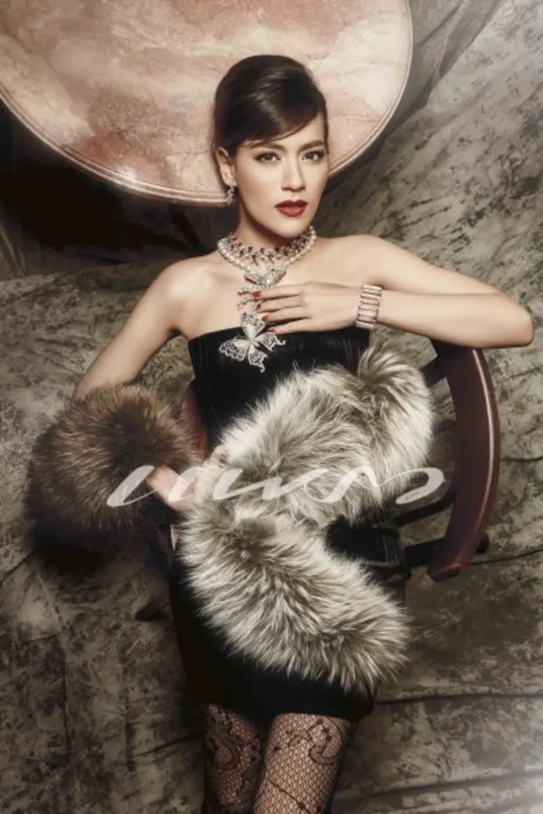 นิตยสารแพรว ฉบับวันที่ 25 มิถุนายน 2559 ปก คิม-คิมเบอร์ลี่