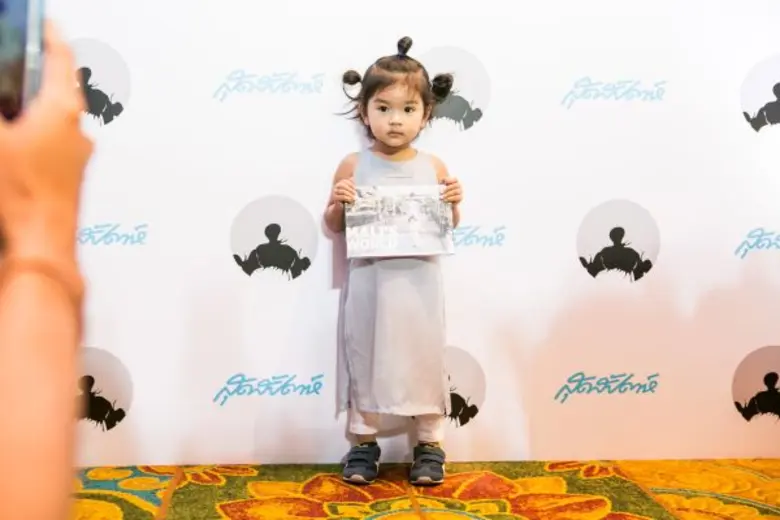 มะลิชวนพี่จ๋าร่วมท่องโลกแสนสนุกไปในงานเปิดตัว Photobook มะลิท่องโลก