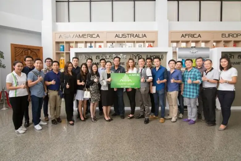 นายสุรศักดิ์ เอิบสิริสุข กรรมการผู้จัดการ...