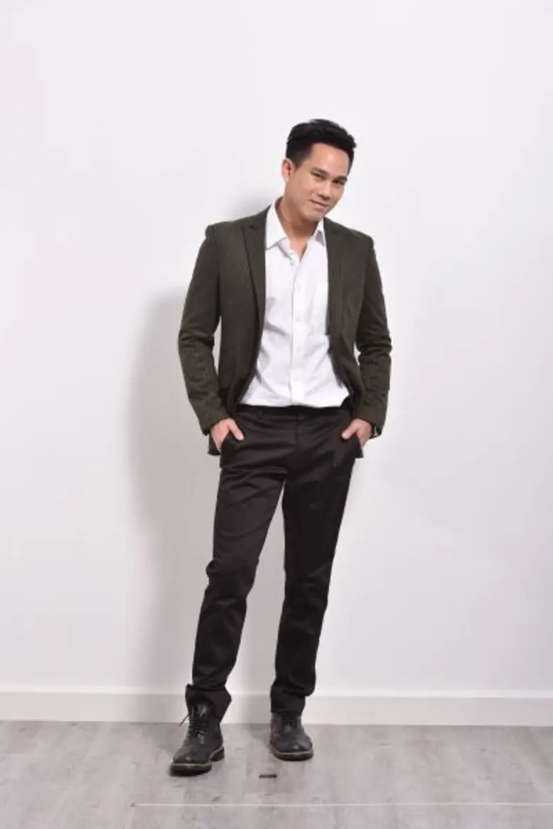 "อาร์-อาณัตพล ศิริชุมแสง" หรือ "อาร์ เดอะ...