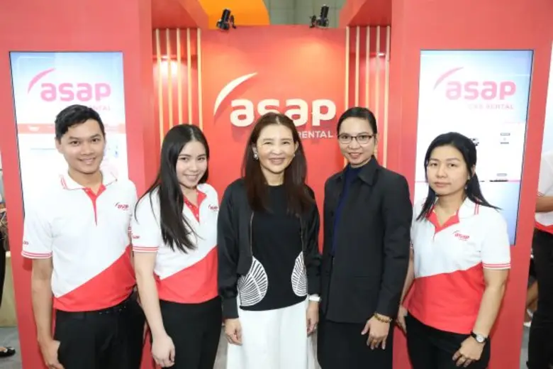 คุณปริญดา วงศ์วิทวัส กรรมการผู้จัดการ บริ...