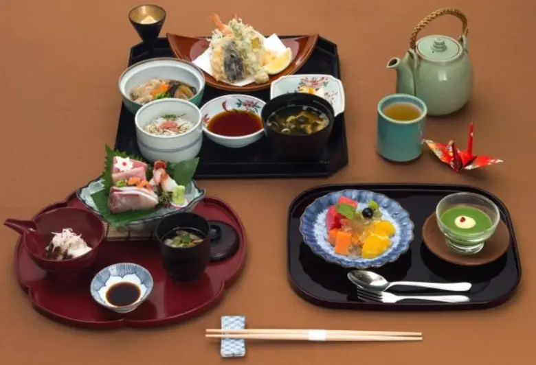 ห้องอาหารยามาซาโตะ แนะนำเมนูอาหารชุดสำหรับช่วงกลางฤดูร้อนที่ประเทศญี่ปุ่น