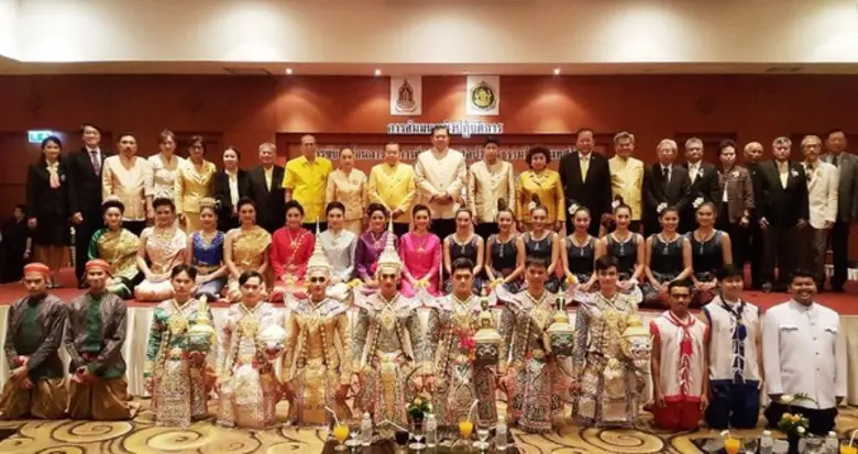 คุณพัณณิน กิติพราภรณ์ ประธานเจ้าหน้าที่บร...