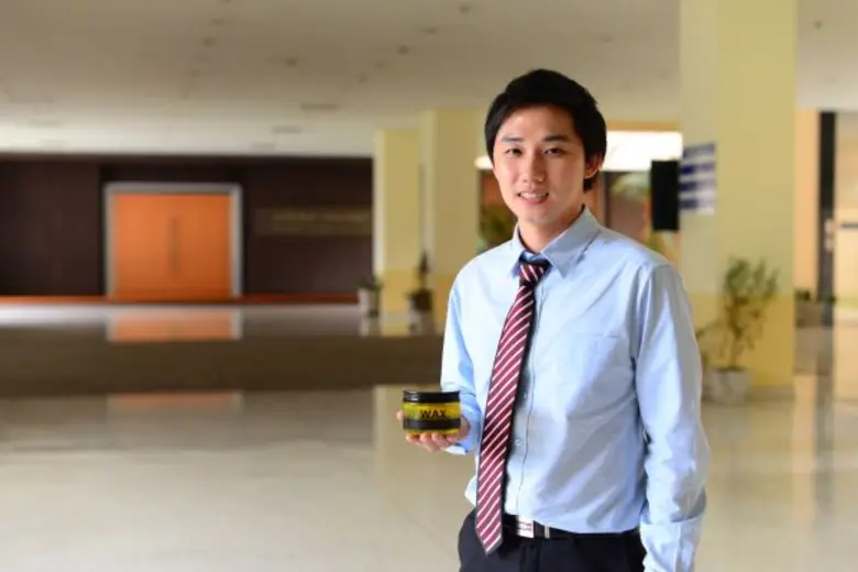 อาจารย์วิทยาลัยการแพทย์แผนไทย คิดค้น แว๊กนวดอะโรม่า สูตรตำรายาพอกดูดพิษ บรรเทาอาการปวดเมื่อย