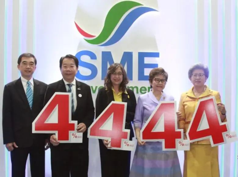 นายสมคิด จาตุศรีพิทักษ์ รองนายกรัฐมนตรี น...