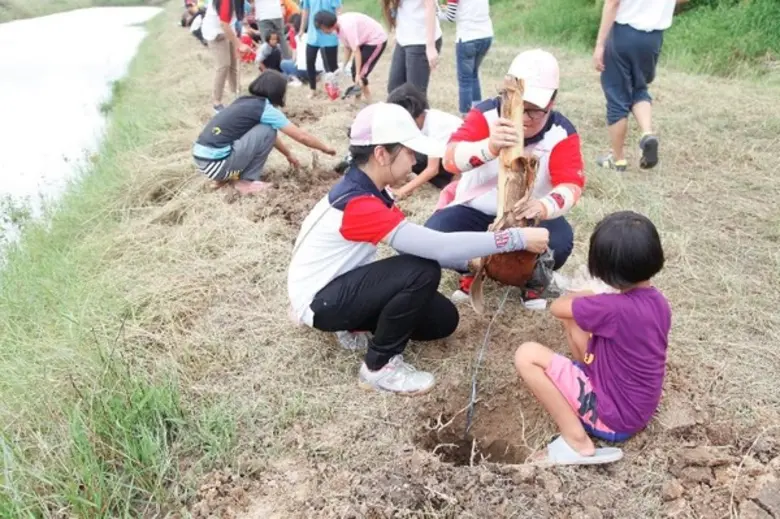 ไบเทคชวนน้องสร้างสรรค์สิ่งประดิษฐ์จากวัสดุเหลือใช้ ร่วมใส่ใจการประหยัด