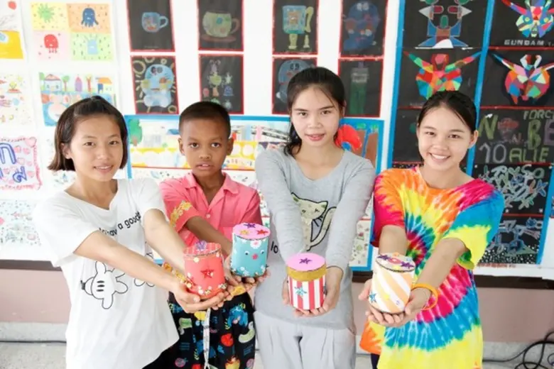 ไบเทคชวนน้องสร้างสรรค์สิ่งประดิษฐ์จากวัสดุเหลือใช้ ร่วมใส่ใจการประหยัด