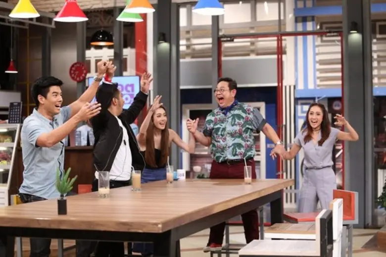 เจ เอส แอล โกลบอล มีเดีย จับมือ ทริปเปิ้ล...