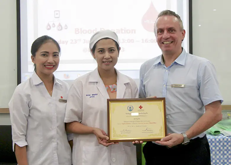 ตัวแทนโรงแรมอมารี ภูเก็ต ปิแอร์ อังเดร เพ...