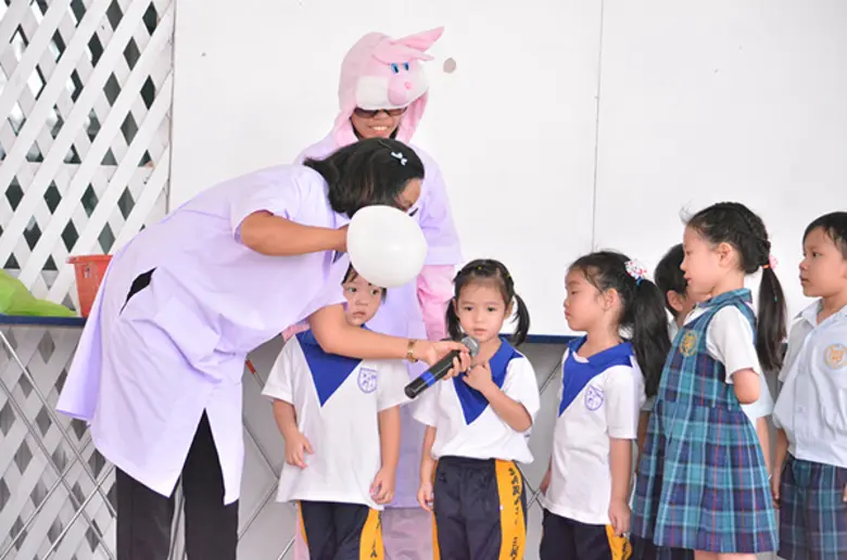 โรงเรียนสารสาสน์เอกตราได้จัดกิจกรรม Scien...