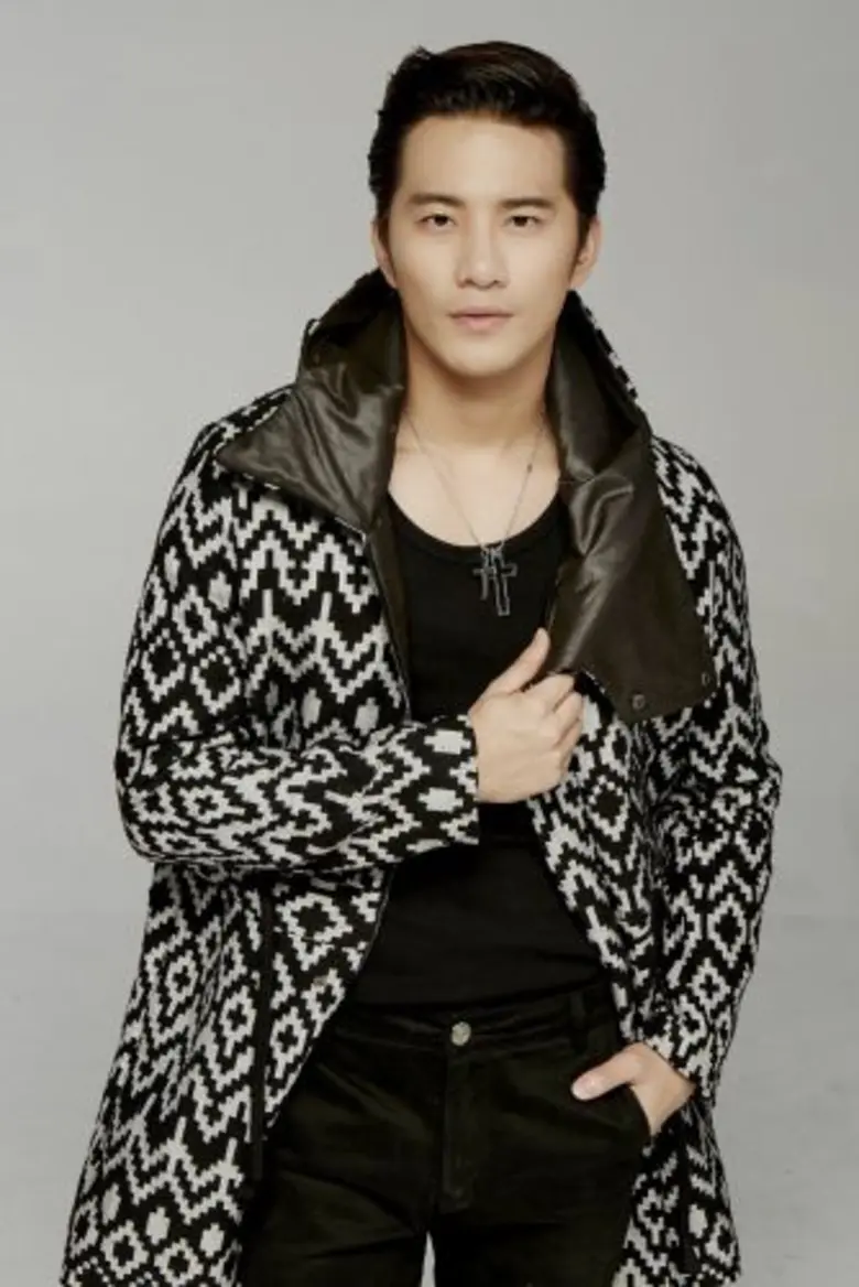 เป็นอีกหนึ่งหนุ่ม คุณพ่อป้ายแดงที่ในขณะเน...