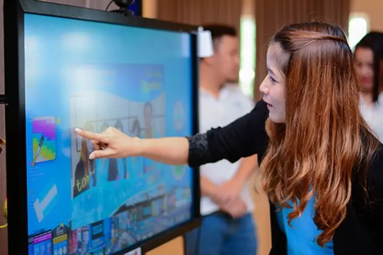 สธค จัดงานขอบคุณลูกค้า จับ แจก ของรางวัลมากมาย ณ ราชนาวีสโมสร เมื่อ 15 ก.ค ที่ผ่านมา