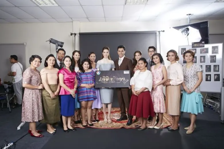 2 ศรีภรรยาผู้ที่เรียกน้ำตาและความเห็นใจจา...