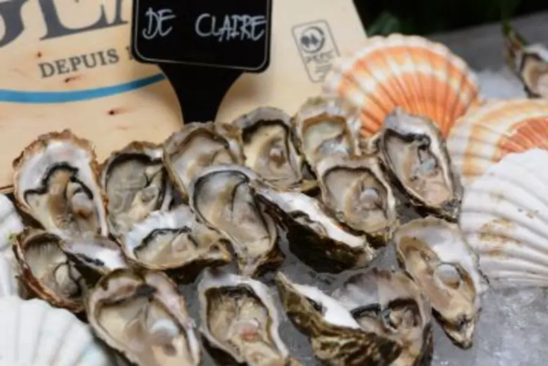 "อิ่มหนำแบบเต็มคำไปกับค่ำคืนแห่งสุดยอดอาห...