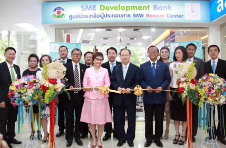 ธพว.โชว์ผลงานครึ่งปีแรก 59 เข้าเป้าทุกด้าน มีกำไรสุทธิ 1,104 ล้านบาท พร้อมผนึกพันธมิตร เพิ่มช่องทางขายสินค้าช่วยผู้ประกอบการทั้งในและต่างประเทศ