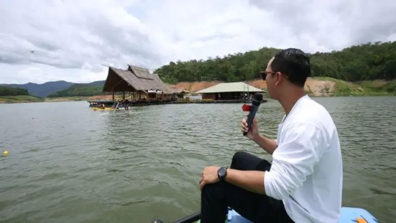 “สมจิตร” โชว์เหนือธรรมชาติ วัดความเร็วกับเรือหางยาว ใน “อึ้งทึ่งเสียว”