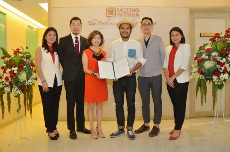 นางสาวสุวรรณา โชคดีอนันต์ประธานเจ้าหน้าที...