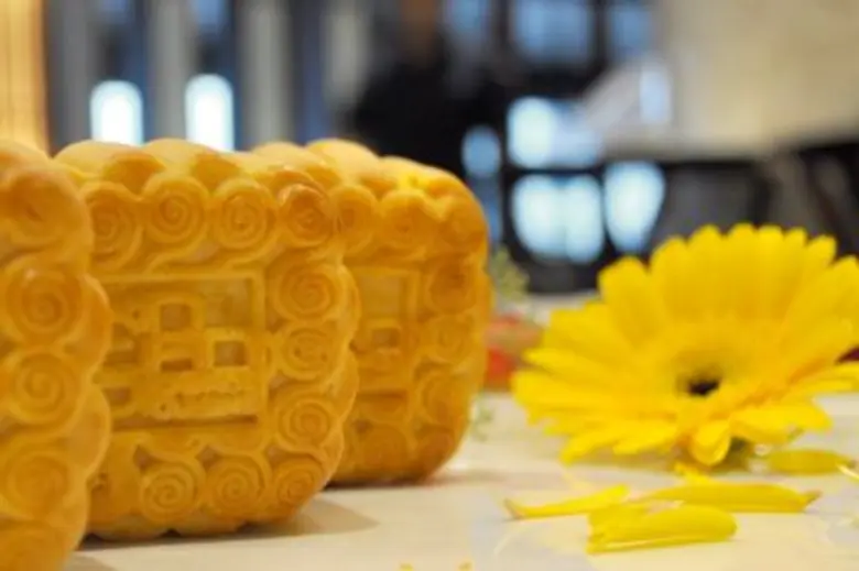 โรงแรม คราวน์ พลาซ่า กรุงเทพฯ ลุมพินี พาร...