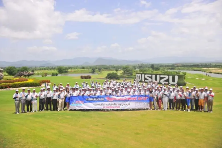 มร.โทชิอากิ มาเอคาวะ กรรมการผู้จัดการ บริ...