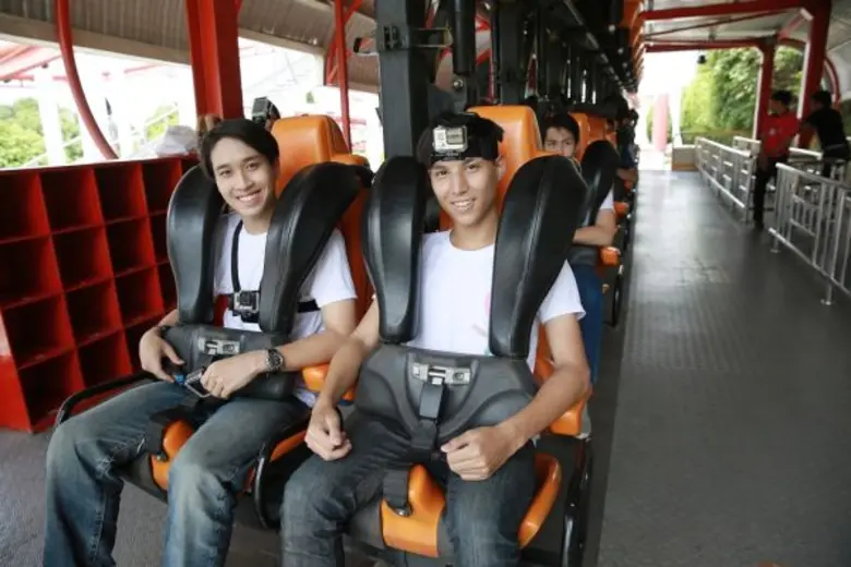 ทีวีไกด์: รายการ “โตแล้ว” แก๊ง “โตแล้ว” ตะลุย ดรีมเวิร์ด ย้อนวัยไปเป็นเด็กเล่นเครื่องเล่นสุดฮิต