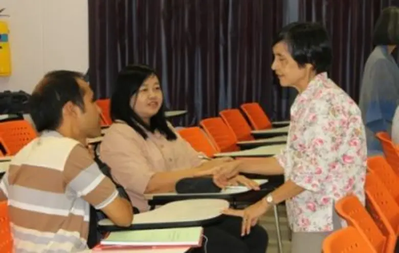 มรภ.สงขลา พัฒนาทักษะเขียนภาษาอังกฤษ เตรียมพร้อมนักวิจัยนำเสนองานระดับนานาชาติ