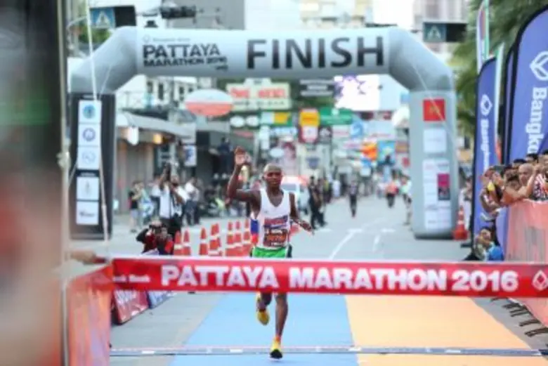MONO 29 หนุนกีฬาปอดเหล็ก “พัทยามาราธอน 2016”