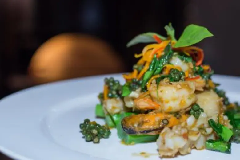 ตลอดเดือนสิงหาคมนี้ ห้องอาหารและบาร์มันตร...