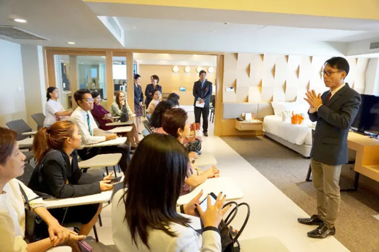 โรงเรียนดุสิตธานีการโรงแรม เปิดบ้านต้อนรับคุณครูแนะแนว