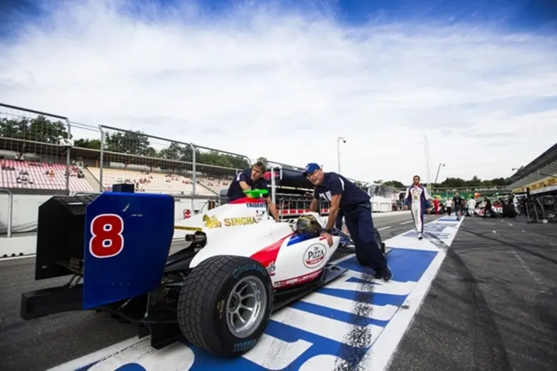 แซนดี้ ขึ้นๆลงๆ ในการแข่งที่ฮอกเก้นไฮม์