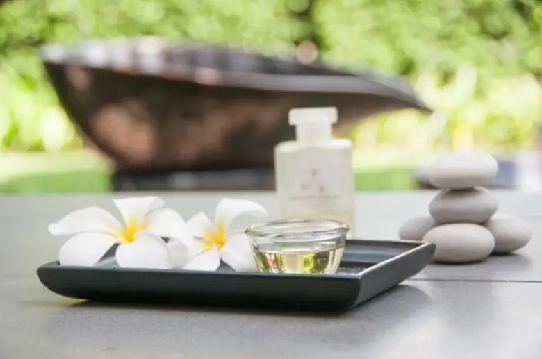 “Deep Relax Touch” at Spa Botanica, throughout August 2016